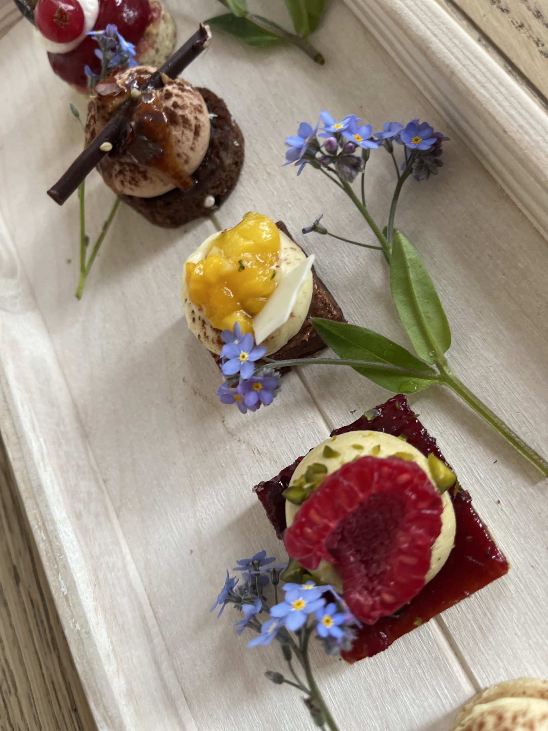 PLATEAU MIGNARDISES ALEXIS LEROY